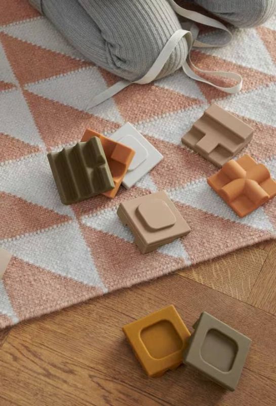 Дитяча силіконова піраміда LIEWOOD Morgan Stacking Tower