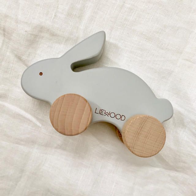 Дерев'яна іграшка LIEWOOD Toy Push Rabbit Dumbo Grey Leo Bella