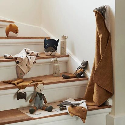 Дитячий нічник LIEWOOD Nicola lamp  Superhero  golden caramel